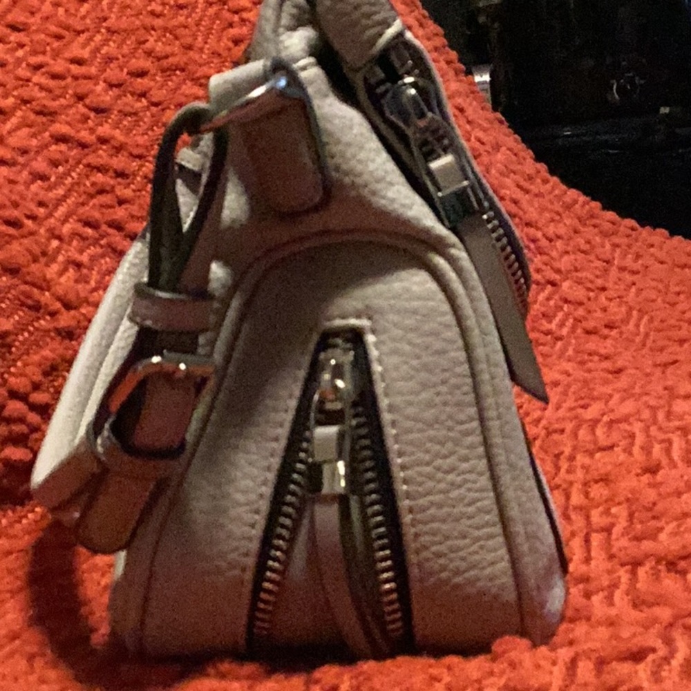 Phase 3 light grey crossbody bag